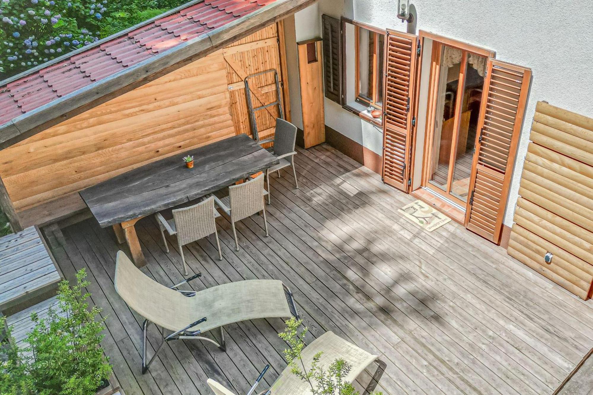 House By The Stream - Happy Rentals Avce Екстер'єр фото